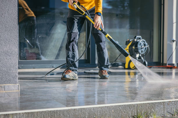  Saline, MI Pressure Washing Pros